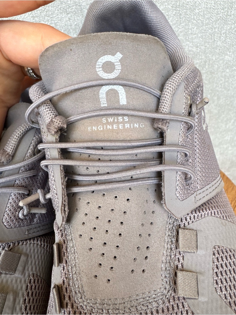 ON Cloud 5 Women’s Zinc Shell Size 7.5 - Picture 6 of 13